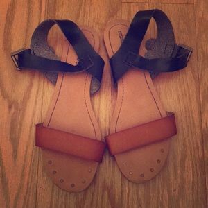 Rarely worn flat sandals with buckle!!
